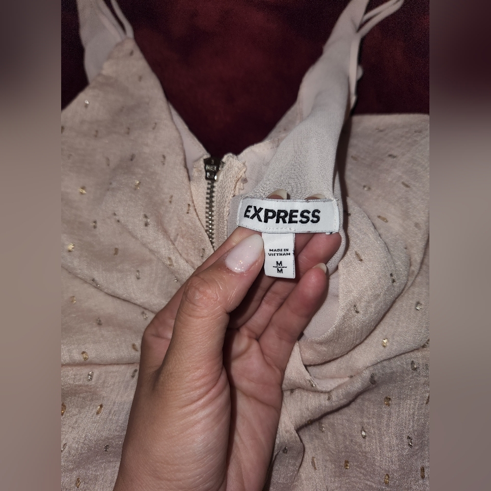 Express Tank Top - Picture 3 of 4
